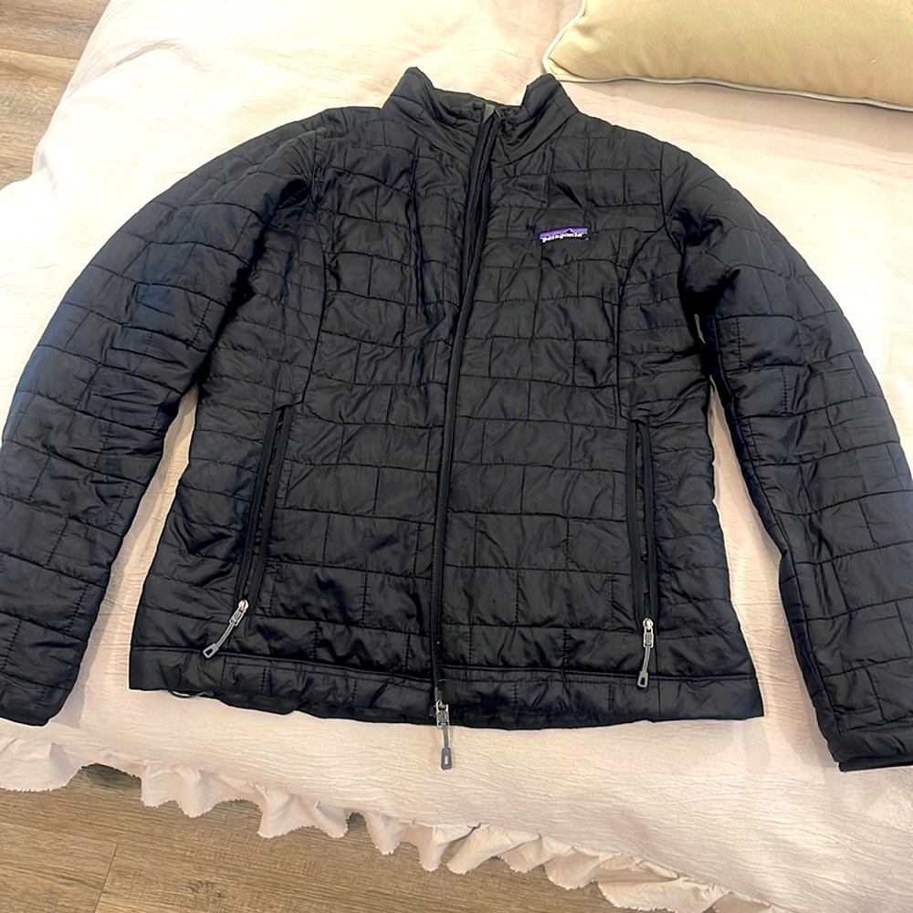 Patagonia Black Nano Puff Packable Puffer Jacket Sz Small (4-6)